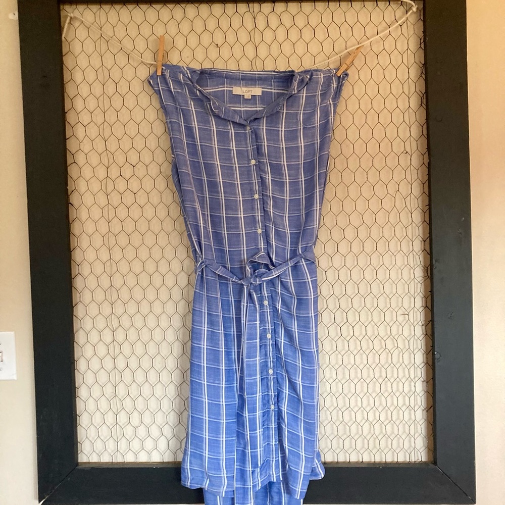 NWOT Loft Blue Plaid Button-Up Sleeveless Shirt Dress. Comfy. Beachy. Casual.